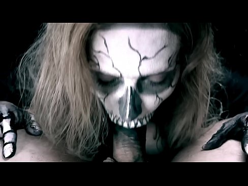 ❤️ Demon nighean sucking cock le a beul dubh agus slugadh cum. Porno  aig gd.hentaisea-com.ru